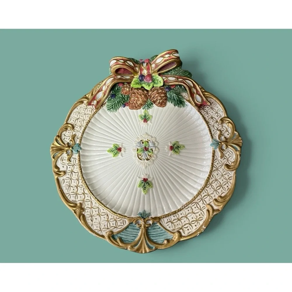 Fitz & Floyd Classics Florentine Canape Snack Plate Christmas Holly Bow Pinecone